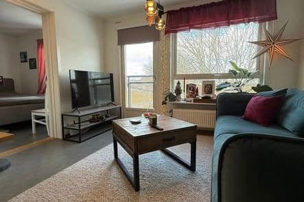 Möblerad 3:a i Kista nära natur & city