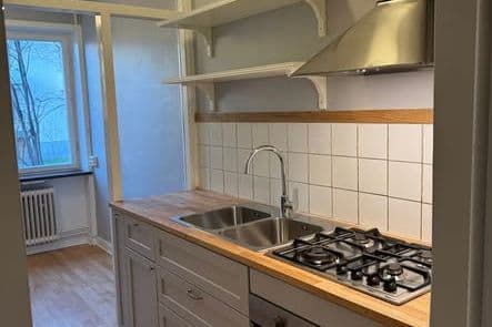 Charmig 1,5:a i lugna Fredhäll