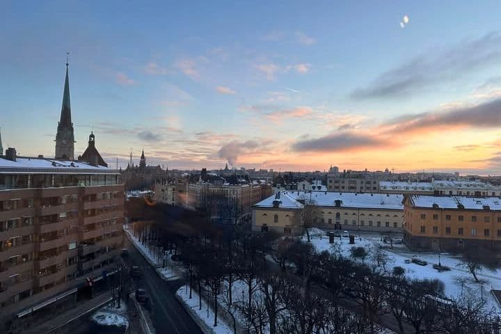 Rum i 3:a i Bredäng – inflytt nu!