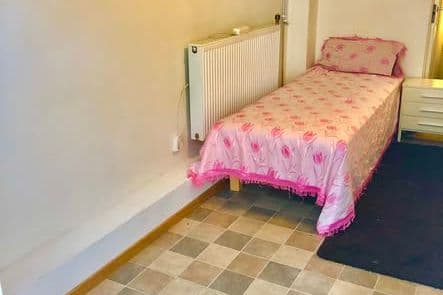 25 kvm i Skärholmen – egen ingång